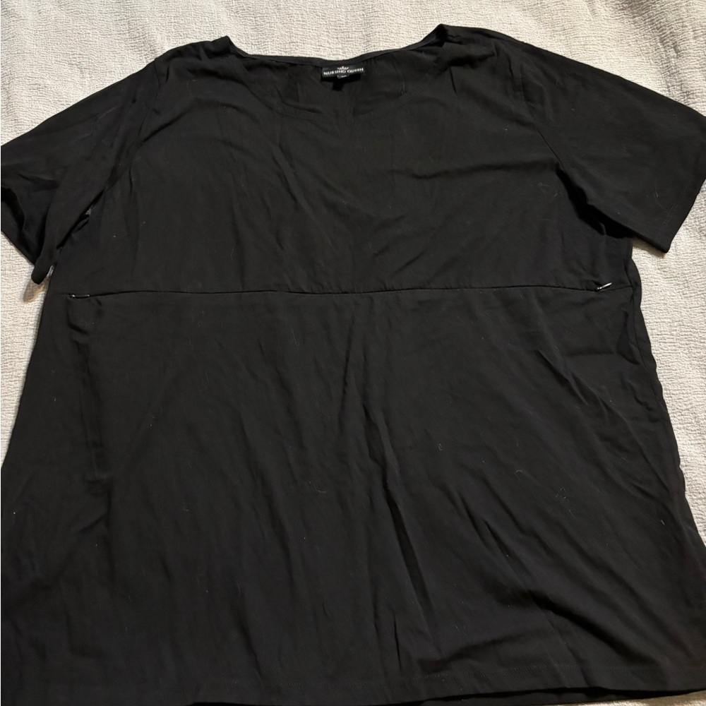 Nursing Queen Black Top
